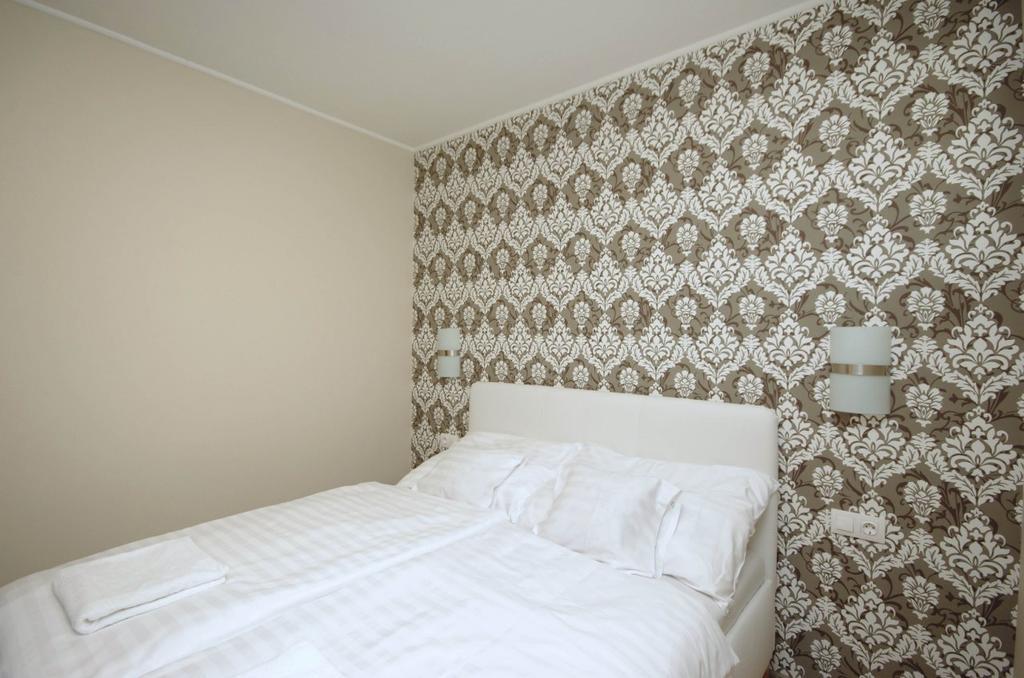 Mosoly Deluxe Apartman Gyula Ngoại thất bức ảnh